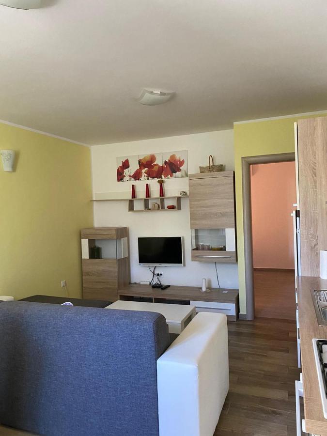 Apartmani Danica Nerezine Exterior photo