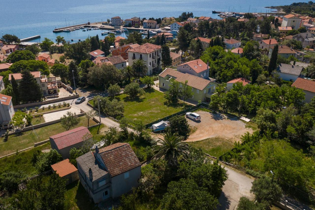 Apartmani Danica Nerezine Exterior photo