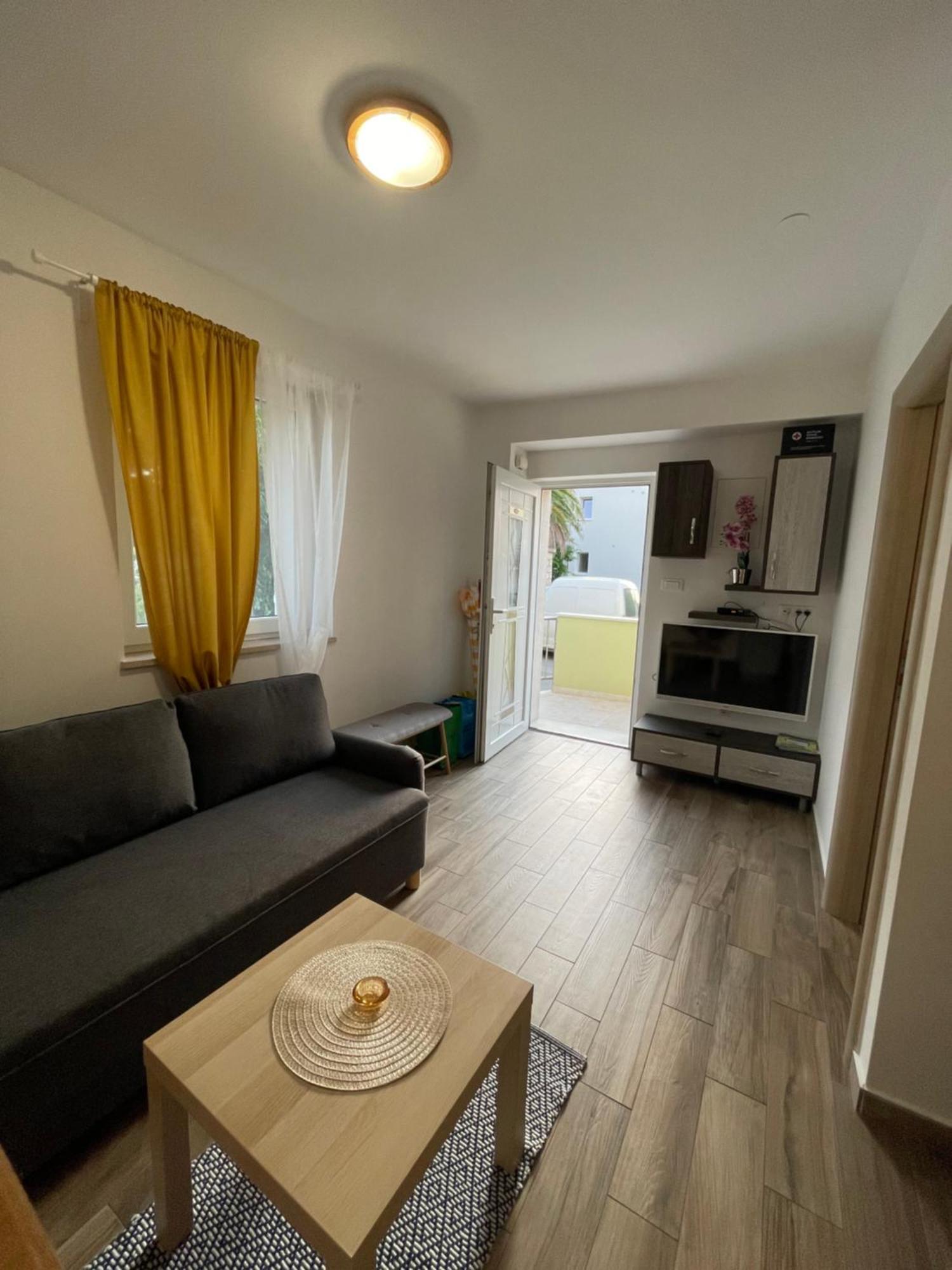Apartmani Danica Nerezine Exterior photo